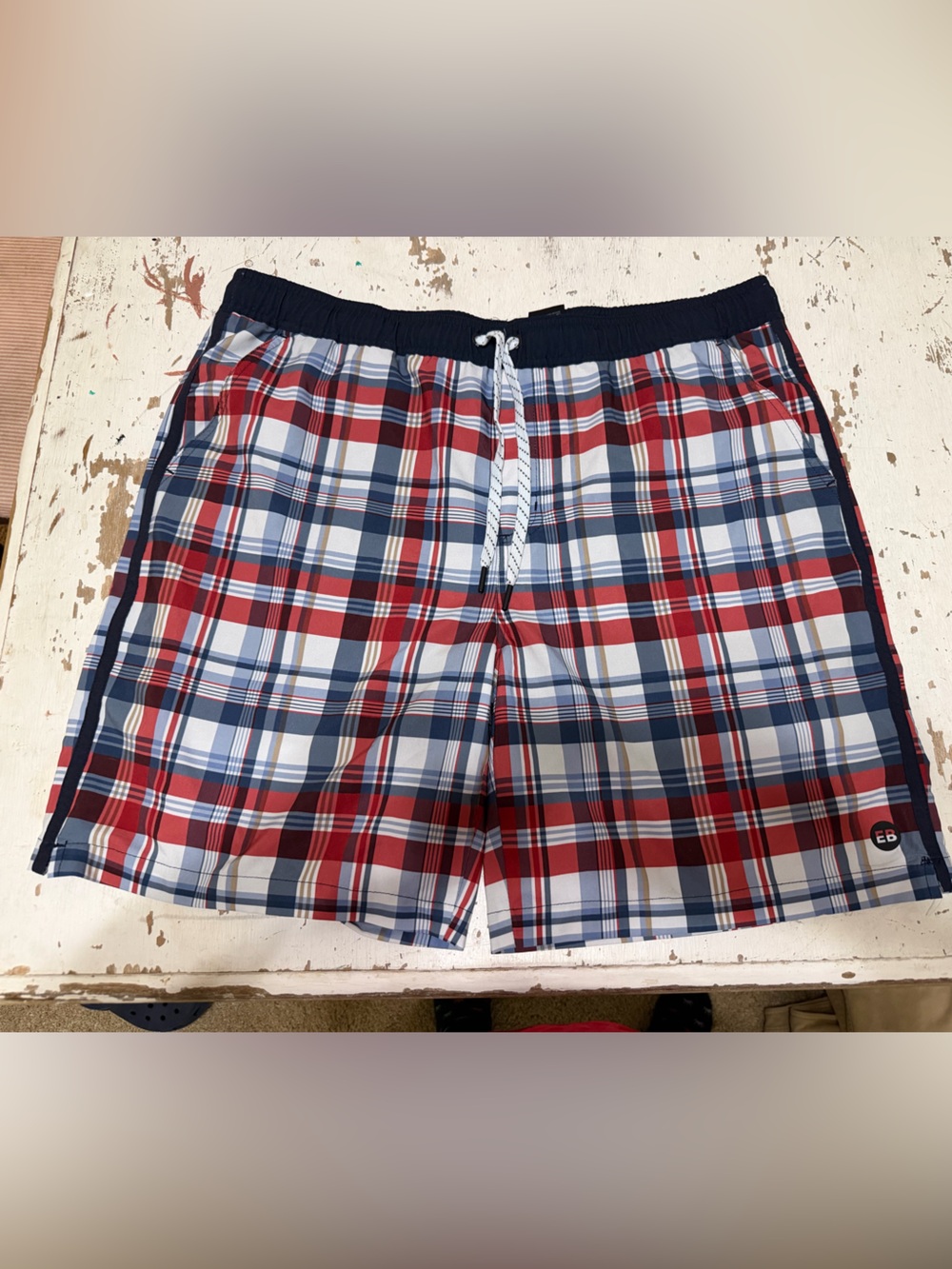 Eddie Bauer Red, White & Navy Plaid Swim Board Shorts xl excellent condition